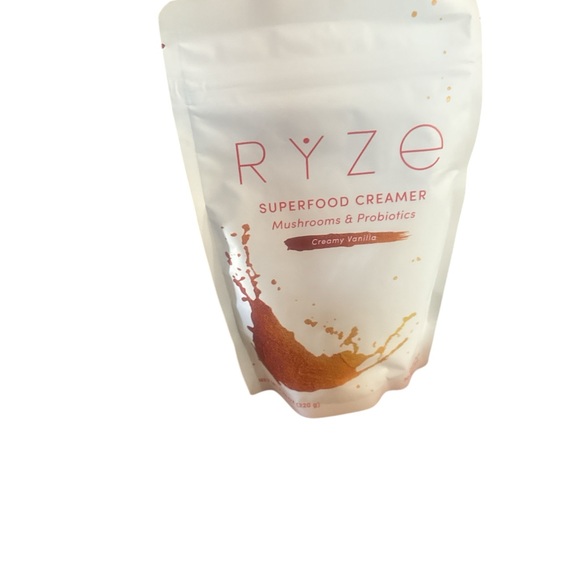 4 New Ryze coffee bags and one Creamer (each 6.35 oz) - Picture 2 of 11